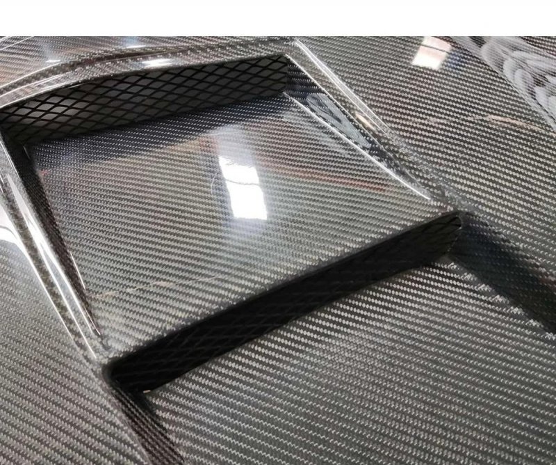 New Condition Carbon Fiber Engine Cover C-Style Front Bonnet Hood for  GTR R35